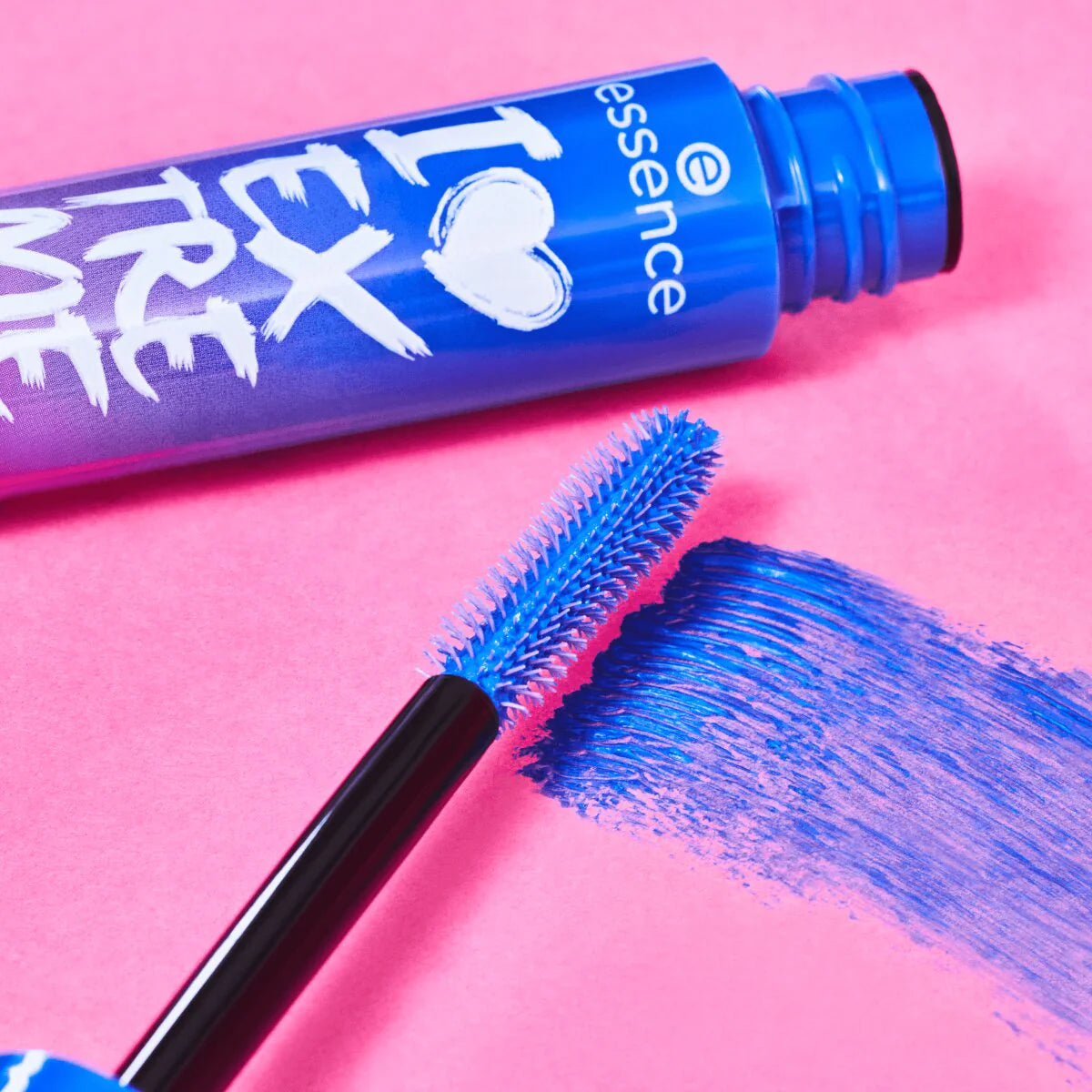 ESSENCE Mascara I love Extreme Blue